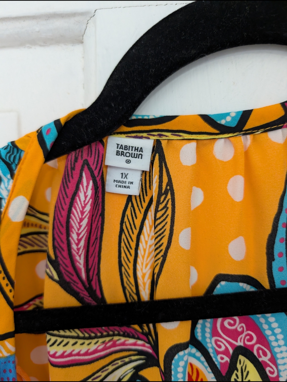 1x Floral/Polka Dot Print Cover-Up from the Tabitha Brown for Target - Picture 4 of 5
